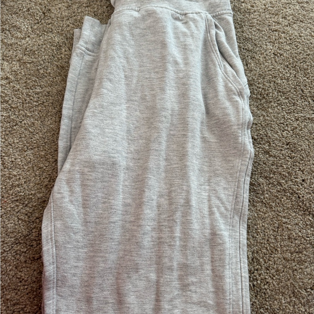 lululemon athletica super so tight grey fitted swear pants size 6